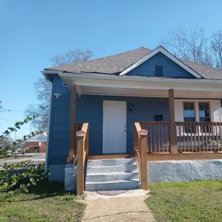 Rent this 4 bed house on 460 North Beech Street in Glenwood, Chattanooga