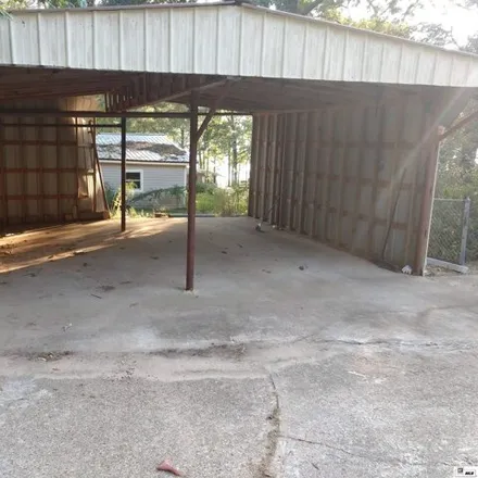 Image 3 - 320 Park Bay Drive, Farmerville, LA 71241, USA - House for sale