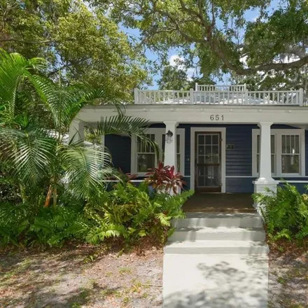 Buy this 3 bed house on 651 Ohio Place in Sarasota, FL 34236