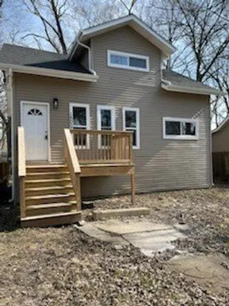 Buy this 3 bed house on 15015 Perry Avenue in South Holland, IL 60473
