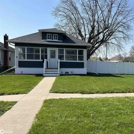 Buy this 2 bed house on 2874 Avenue J in Fort Madison, IA 52627