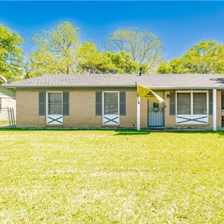 Buy this 4 bed house on unnamed road in Mobile County, AL 36575