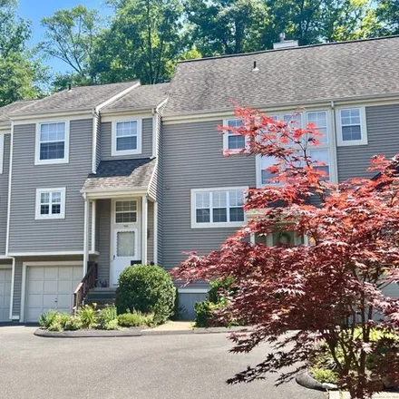 Buy this 2 bed house on 905 Foxboro Dr Unit 905 in Norwalk, Connecticut