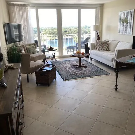 Image 4 - Optimus Barbell Club, Golfview Road, North Palm Beach, FL 33408, USA - Apartment for rent