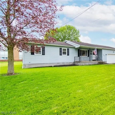 Image 3 - Rexall Avenue Southeast, Weathersfield Township, Niles, OH 44446, USA - House for sale