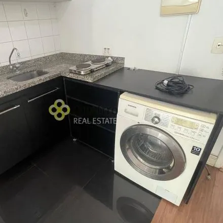 Buy this 1 bed apartment on Rua Brigadeiro Galvão 493 in Santa Cecília, São Paulo - SP