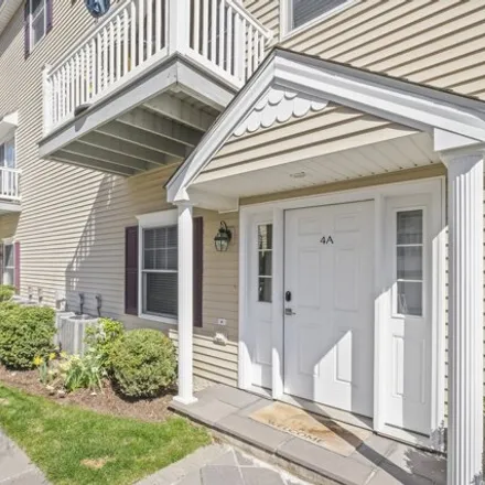 Buy this 2 bed townhouse on 160 Glenbrook Road in Glenbrook, Stamford