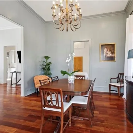 Image 3 - 528 Valence Street, New Orleans, LA 70115, USA - House for sale