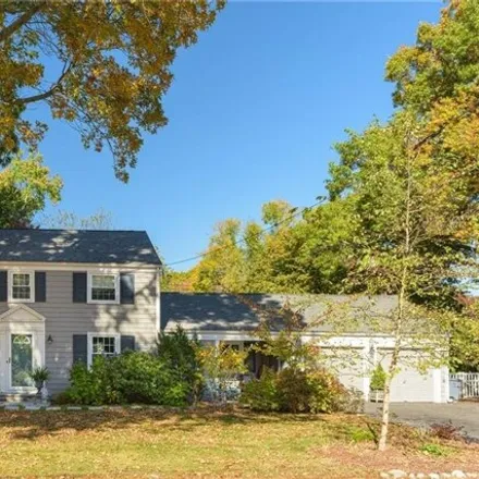 Buy this 3 bed house on 59 Woodmont Court in Barrington, RI 02806