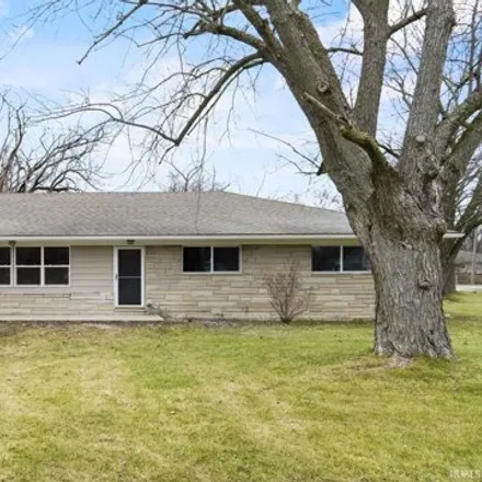 Buy this 4 bed house on 4222 Buesching Drive in Fort Wayne, IN 46815