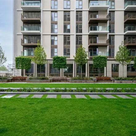 Image 5 - Belvedere Row, Fountain Park Way, London, W12 7NP, United Kingdom - Apartment for rent