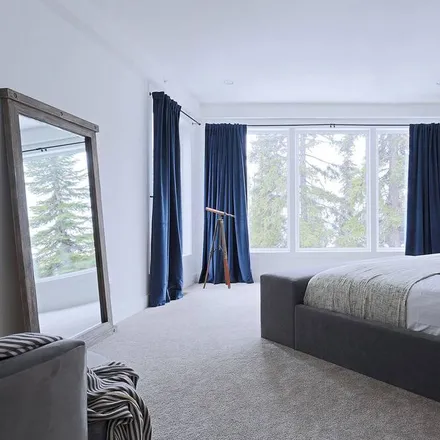 Image 1 - Vernon, BC V1B 3M1, Canada - House for rent