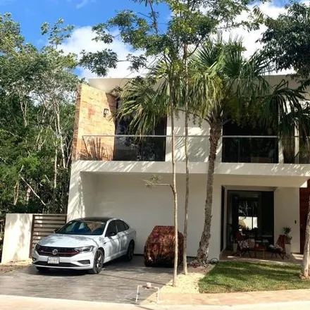 Buy this 4 bed house on unnamed road in 77726 Playa del Carmen, ROO