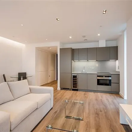 Image 3 - Cashmere House, 36 Leman Street, London, E1 8EJ, United Kingdom - Apartment for rent