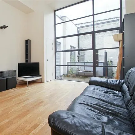 Rent this 2 bed apartment on 101 Pentonville Road in London, N1 9LF