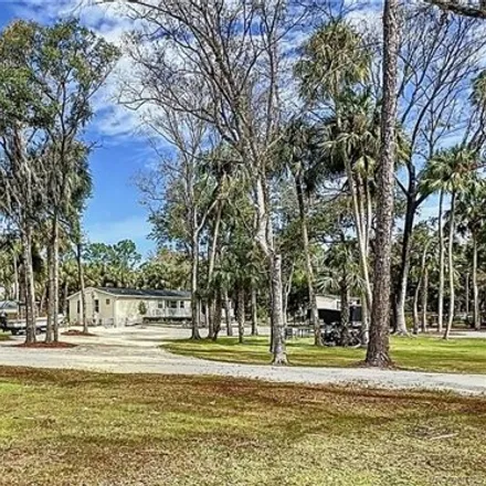 Image 1 - 225 Gladys Avenue, Inglis, Levy County, FL 34449, USA - Apartment for sale