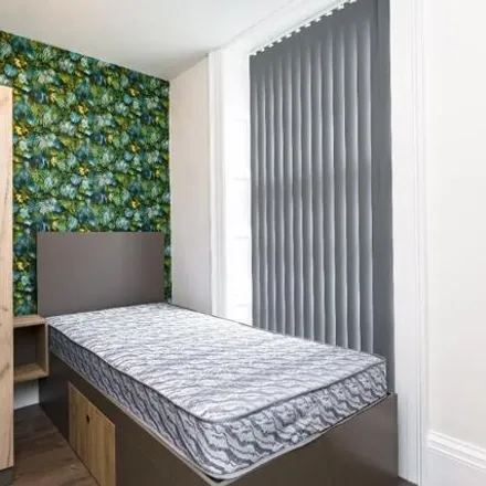 Image 6 - Leazes Terrace, Newcastle upon Tyne, NE1 4NE, United Kingdom - Room for rent