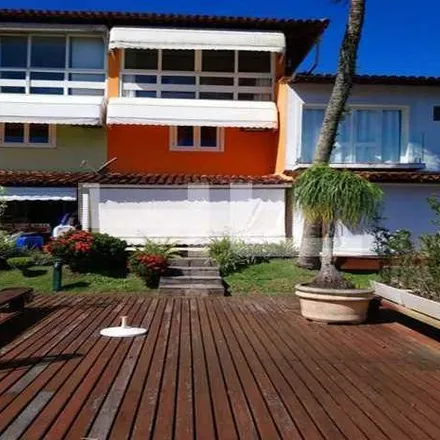 Buy this 4 bed house on Colégio Estadual Doutor Artur Vargas in Rua Coronel Carvalho 230, Morro da Glória