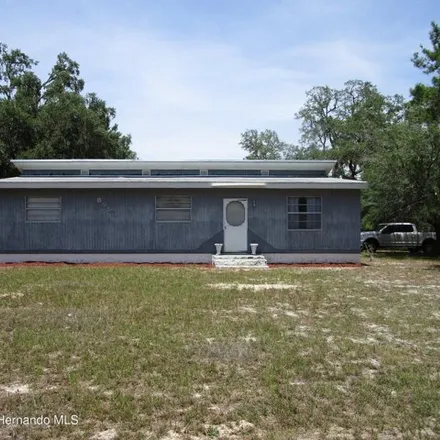 Buy this 3 bed house on 12158 Pinetree Avenue in Hernando County, FL 34613