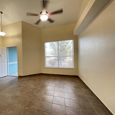 Image 8 - 467 Winter Spring Place, El Paso County, TX 79928, USA - House for rent