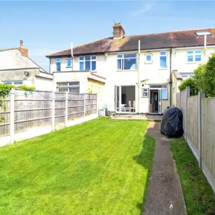 Image 4 - Brooklands Avenue, Rayleigh Road, Leigh on Sea, SS9 5XE, United Kingdom - Townhouse for sale