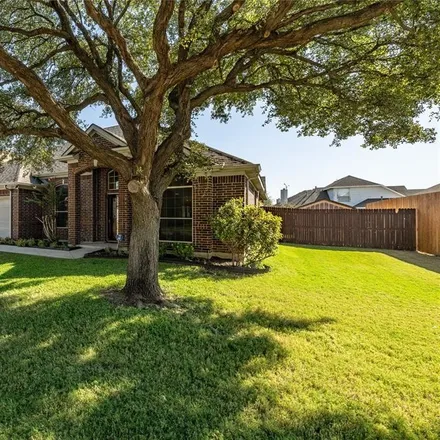 Buy this 4 bed house on 6708 Trilobite Trail in Fort Worth, TX 76137