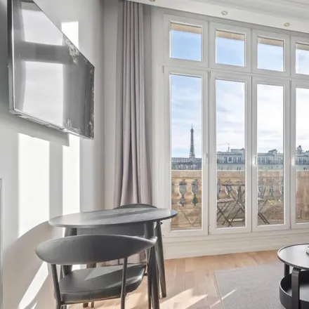 Rent this studio apartment on 61 Avenue des Champs-Élysées in 75008 Paris, France