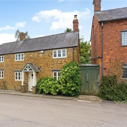 Buy this 3 bed house on Chapel Lane in Little Bourton, OX17 1RQ