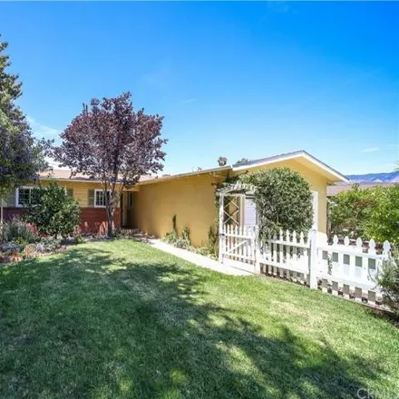 Buy this 3 bed house on 246 Del Mar Court in San Luis Obispo, CA 93405