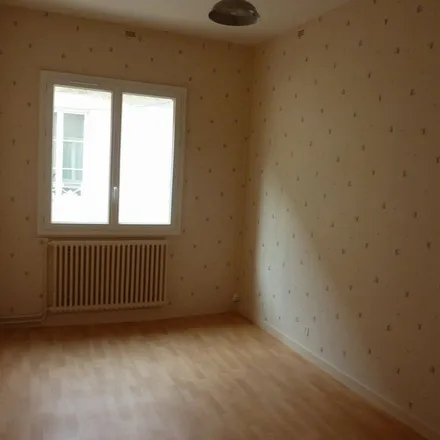 Rent this 5 bed apartment on 4 Rue Montebello in 86500 Montmorillon, France