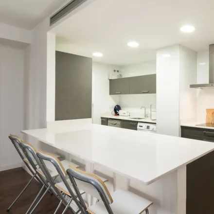 Rent this 6 bed apartment on Carrer de Bailèn in 105, 08009 Barcelona