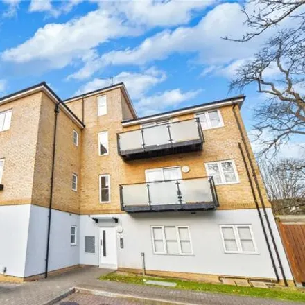 Buy this 2 bed apartment on Talehangers Close in Crook Log, London