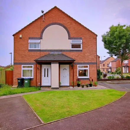 Rent this 1 bed townhouse on Wyn-Griffith Drive in Tividale, DY4 7XU