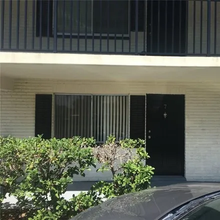 Buy this 2 bed condo on 40 North Fernwood Avenue in Clearwater, FL 33765