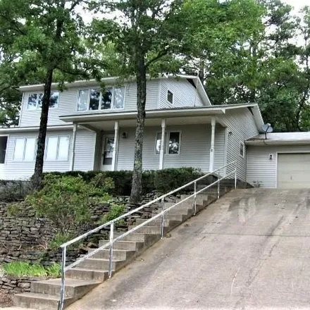 Rent this 5 bed house on 121 Jennifer Place in Fairfield Bay, Van Buren County