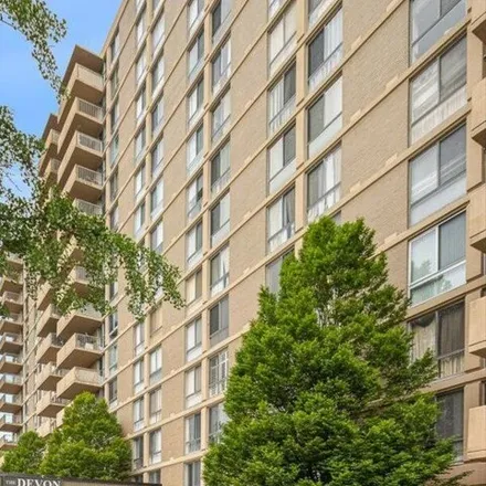 Buy this 2 bed condo on The Devon in Pennsylvania Avenue, Wawaset Park