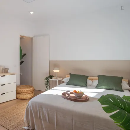 Rent this 7 bed room on Hermanos Cruz in Gran Via de les Corts Catalanes, 08001 Barcelona