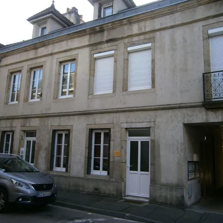 Image 2 - 1 Rue de l'Arbalète, 71400 Autun, France - Apartment for rent