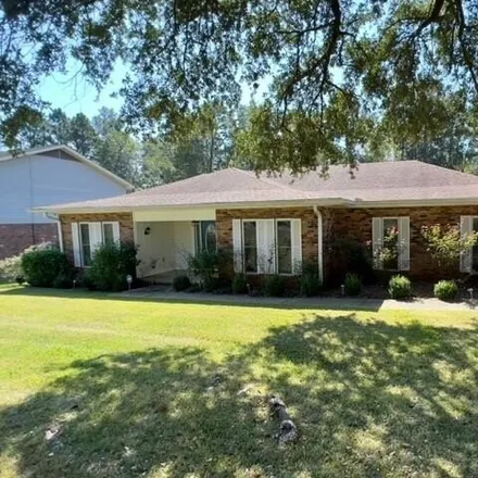 Rent this 3 bed house on Belfort Drive in Hattiesburg, MS 39406