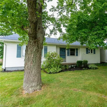 Buy this 3 bed house on 9749 Smithdale Avenue Northeast in Lake Township, OH 44632