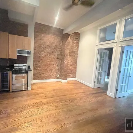 Image 6 - 162 3rd Avenue, New York, NY 10003, USA - Apartment for rent