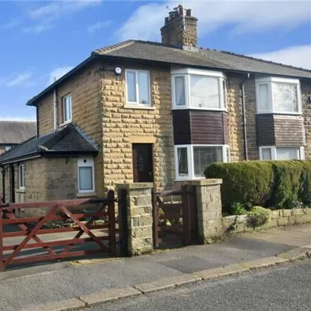 Buy this 3 bed duplex on Ashfield Road in Morley, LS27 0QE