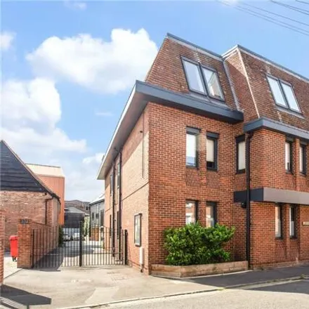 Image 8 - Citylodge, Milford Street, Salisbury, SP1 2BP, United Kingdom - Apartment for sale