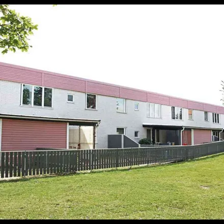 Rent this 2 bed apartment on Skattegården 86B in 581 11 Linköping, Sweden
