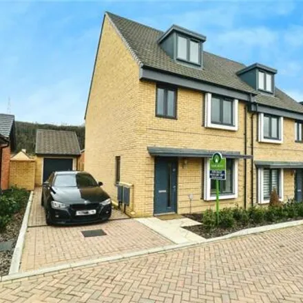 Buy this 4 bed duplex on Castle Hill Drive in Swanscombe, DA10 1ET