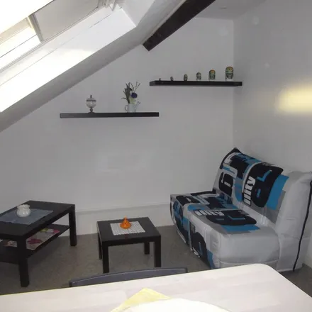 Image 2 - Saint-Quentin, Aisne, France - Apartment for rent