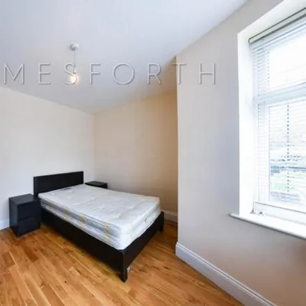 Image 9 - Hampstead School, Westbere Road, London, NW2 3SR, United Kingdom - Apartment for rent