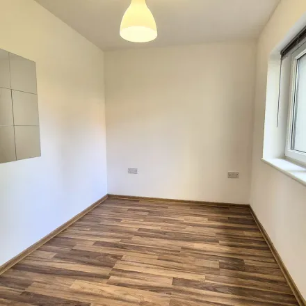 Image 6 - 225 Lodge Causeway, Bristol, BS16 3JX, United Kingdom - Apartment for rent