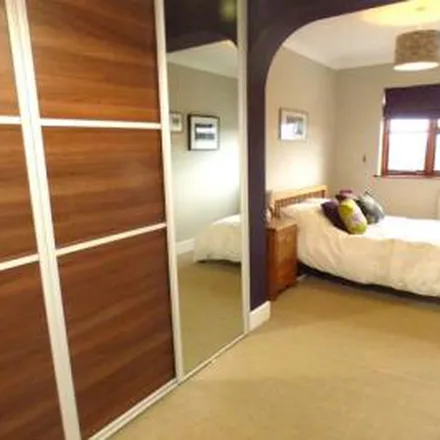 Rent this 3 bed apartment on Highfield in Topsham, EX3 0DA