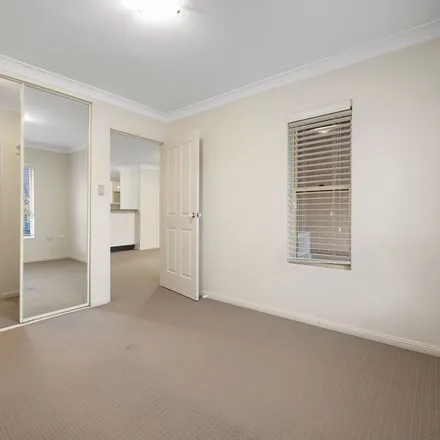 Image 4 - 18 Muriel Street, Sydney NSW 2077, Australia - Apartment for rent